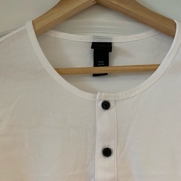 H & M full sleeve - Picture 2 of 3